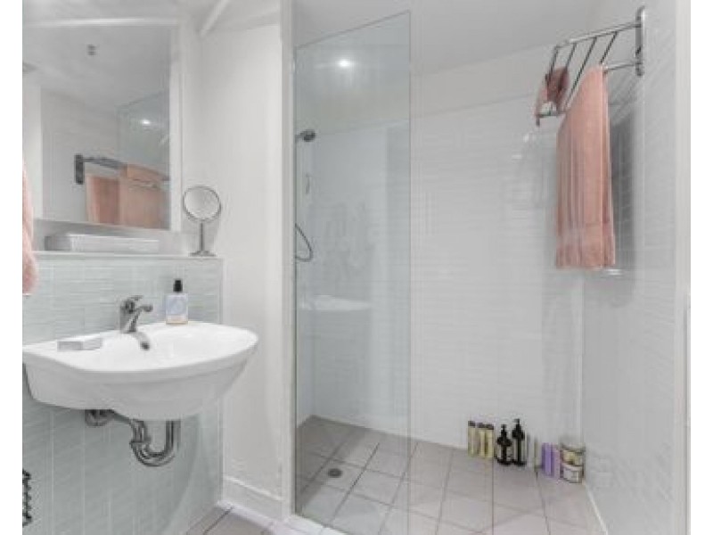 320/50 Macquarie Street, Teneriffe QLD 4005