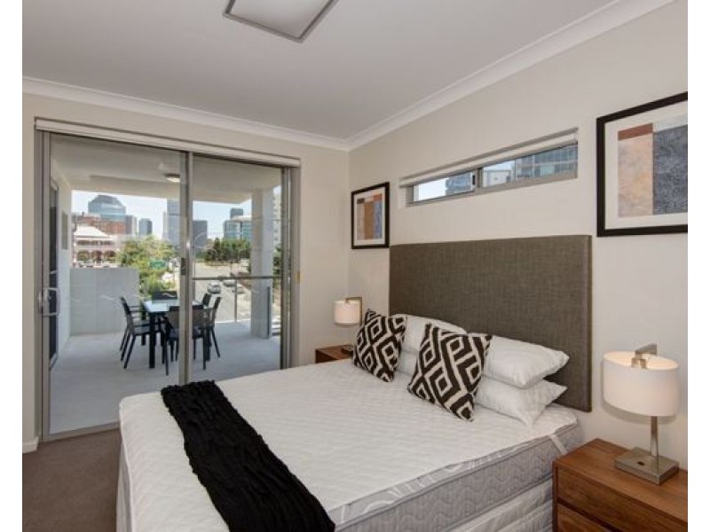 202/37 Connor Street, Kangaroo Point QLD 4169
