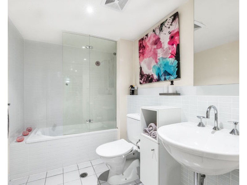 355/50 Macquarie Street, Teneriffe QLD 4005
