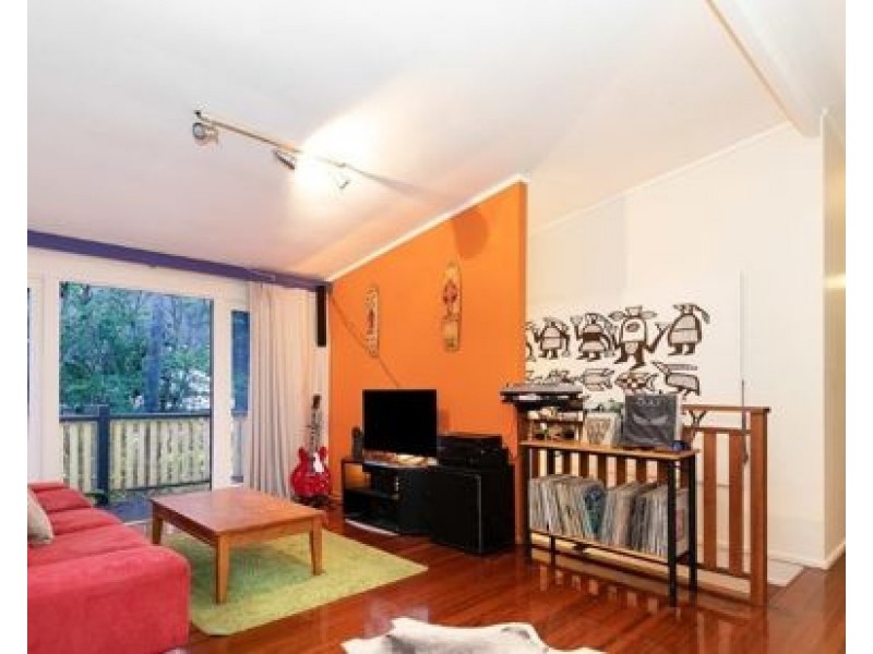 11 HAWICK STREET, Ashgrove QLD 4060