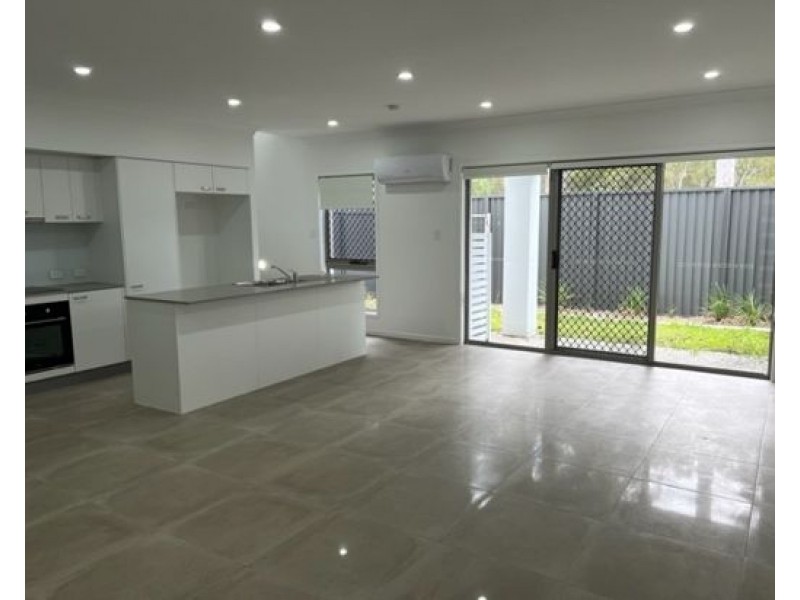 65 77 Avondale Crescent, Parkinson QLD 4115