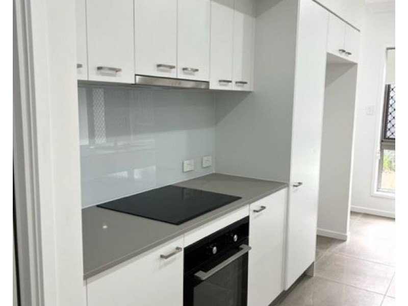 65 77 Avondale Crescent, Parkinson QLD 4115