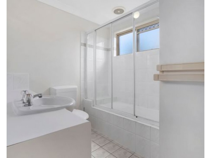 70/121 Golden Avenue, Calamvale QLD 4116