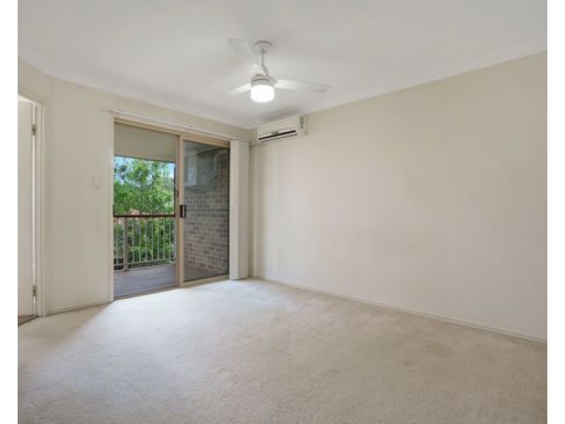 70/121 Golden Avenue, Calamvale QLD 4116