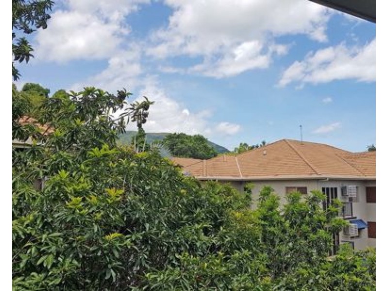 Block 4 top 40 Clifton Road, Clifton Beach QLD 4879