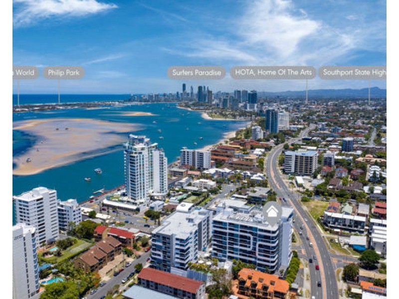 317/19 Imperial Parade, Labrador QLD 4215