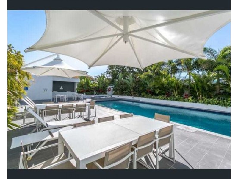 317/19 Imperial Parade, Labrador QLD 4215