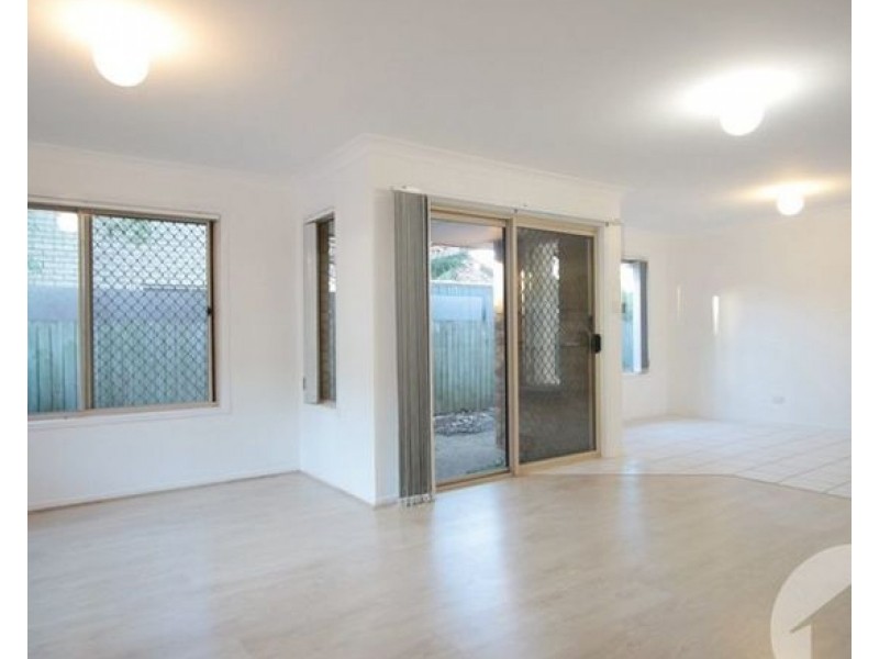 29 Benbek circuit, Sunnybank Hills QLD 4109