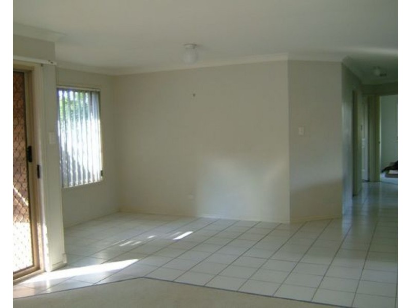 29 Benbek circuit, Sunnybank Hills QLD 4109