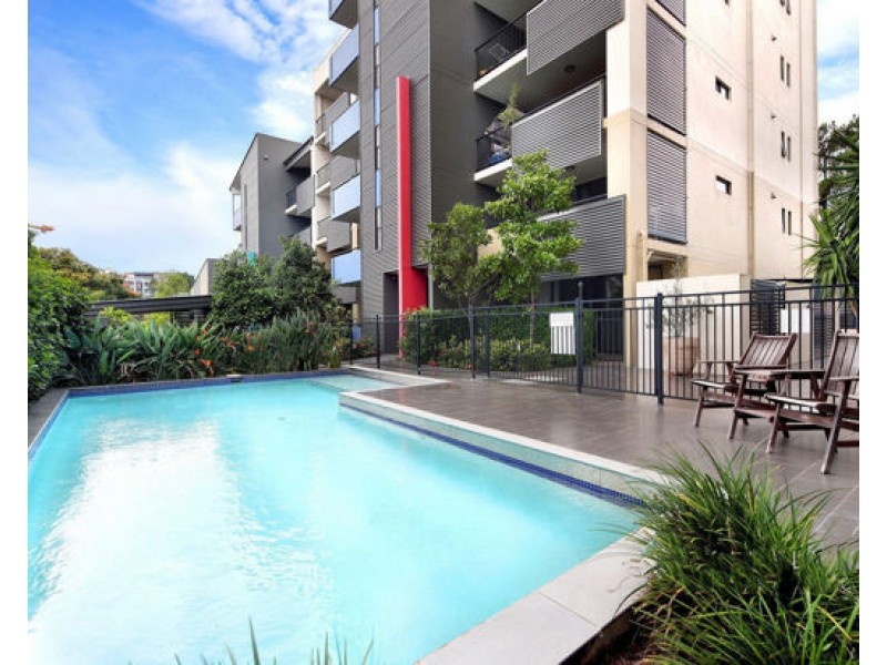 2180 Logan Road, Upper Mount Gravatt QLD 4122