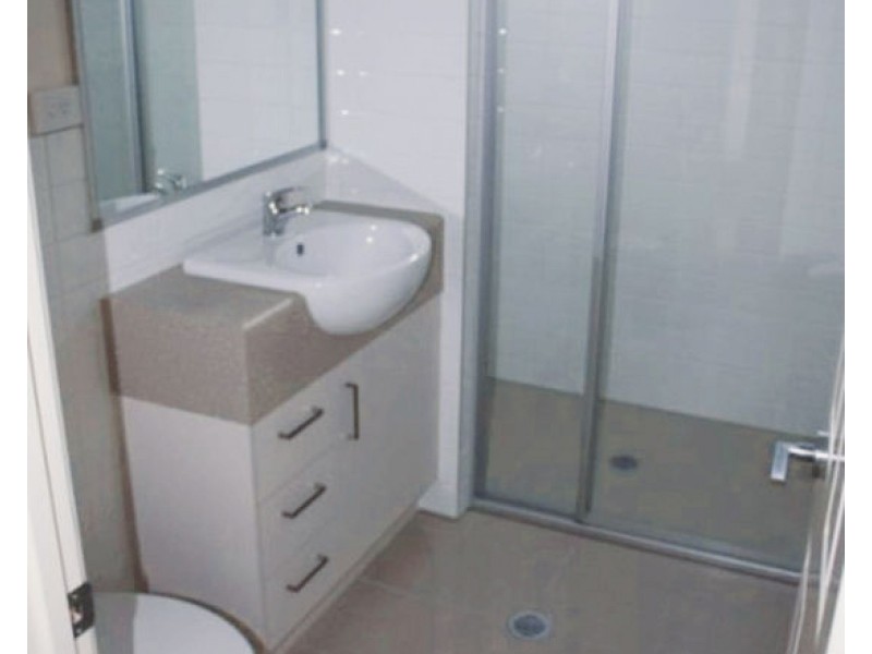 2180 Logan Road, Upper Mount Gravatt QLD 4122