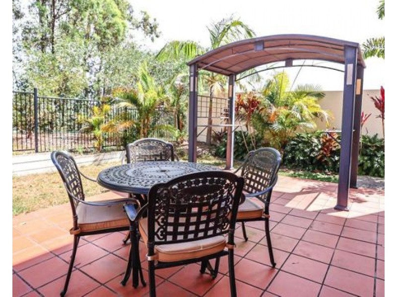 1873 Sawgrass Place, Hope Island QLD 4212