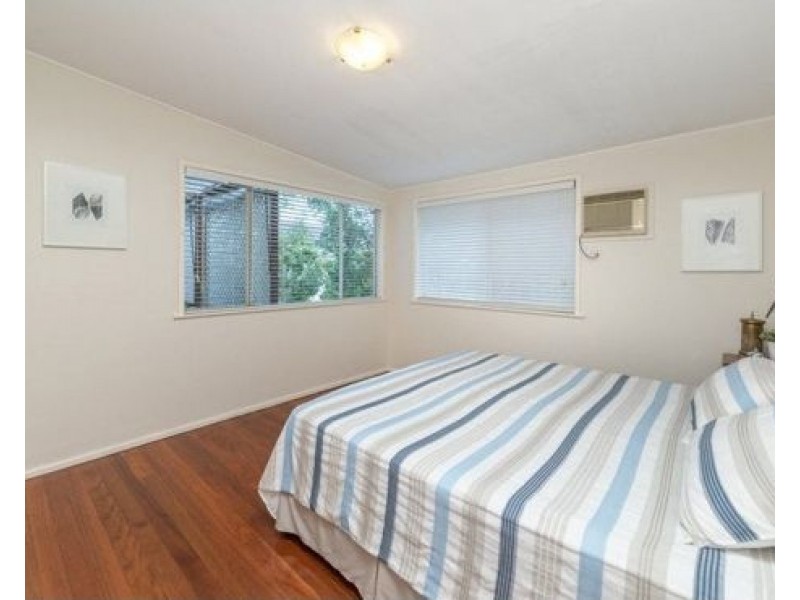 50 Payne St, Indooroopilly QLD 4068