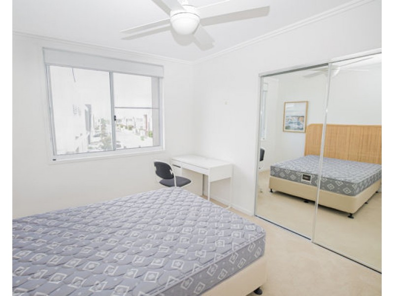 212 2 Bella Ave, Robina QLD 4226