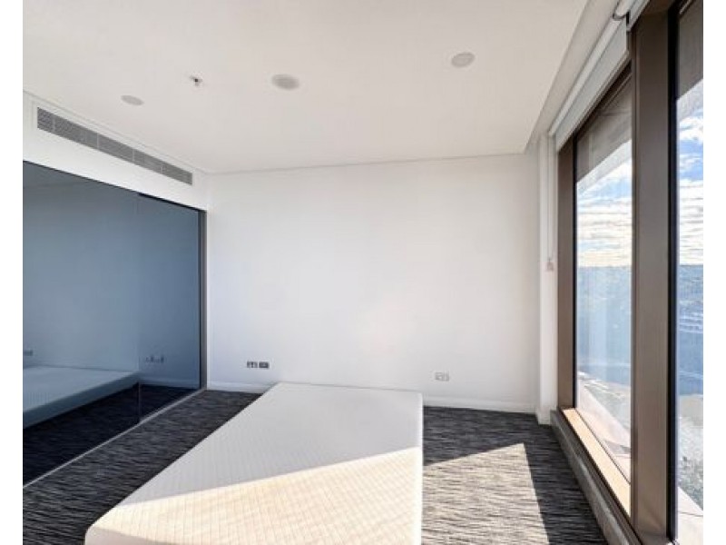 1038/180 George Street, Parramatta NSW 2150