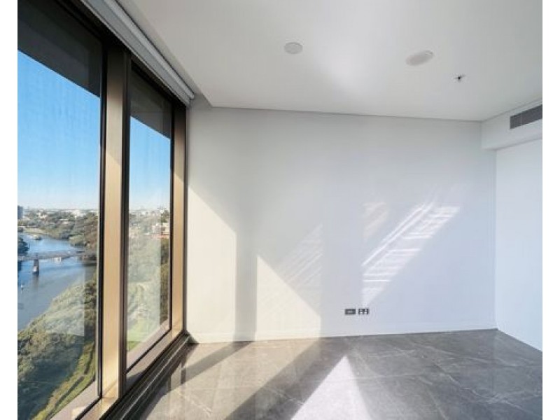 1038/180 George Street, Parramatta NSW 2150