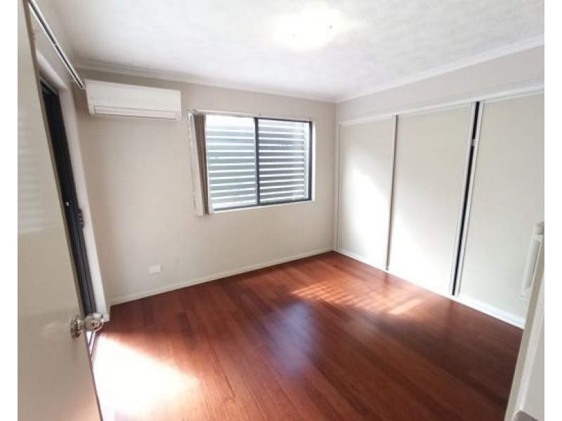 Unit7/4-8 omeo st, Macgregor QLD 4109
