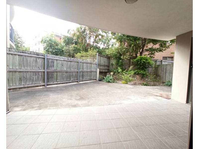 Unit7/4-8 omeo st, Macgregor QLD 4109