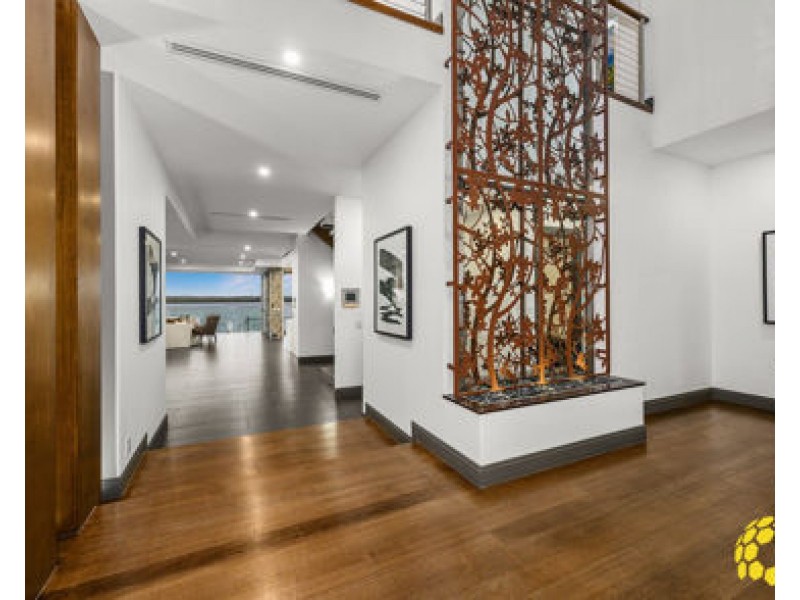 3 Parklane Terrace, Paradise Point QLD 4216