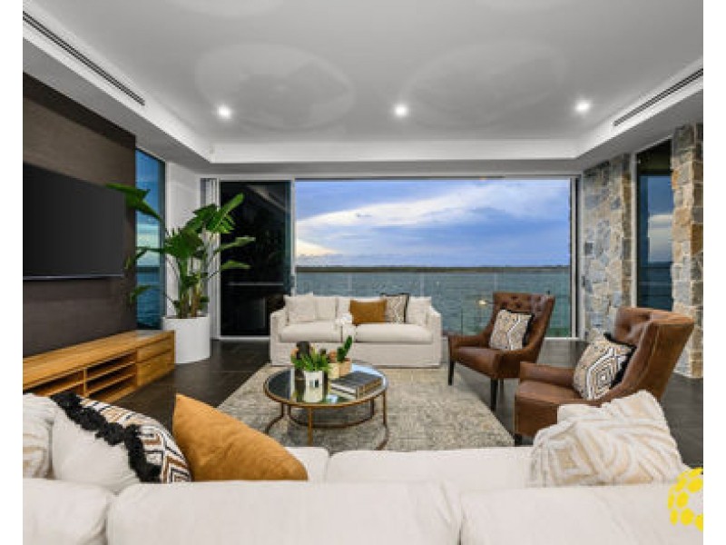 3 Parklane Terrace, Paradise Point QLD 4216