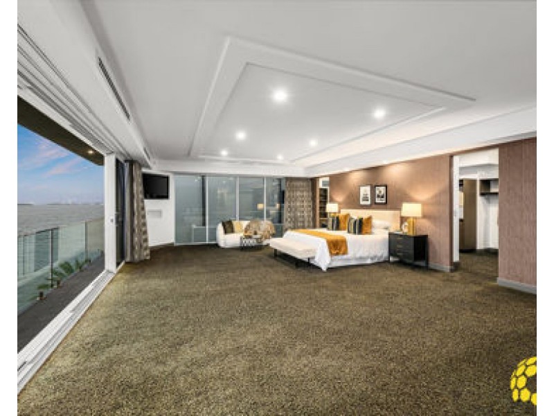 3 Parklane Terrace, Paradise Point QLD 4216