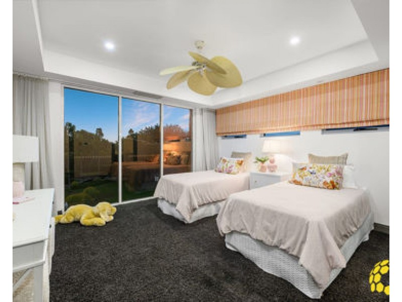 3 Parklane Terrace, Paradise Point QLD 4216