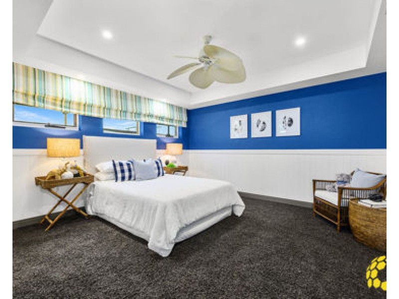 3 Parklane Terrace, Paradise Point QLD 4216