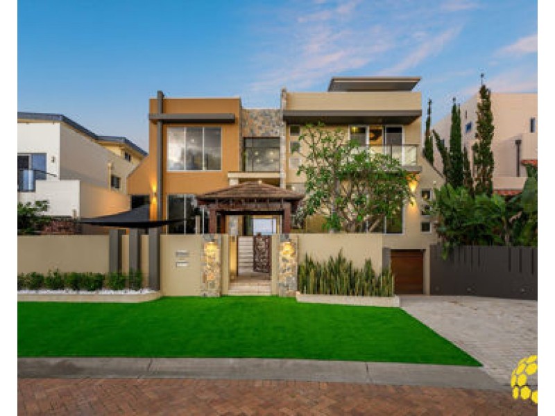 3 Parklane Terrace, Paradise Point QLD 4216