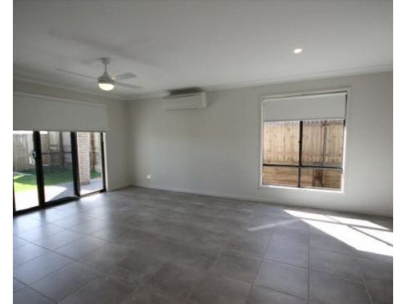 19 Norton Sands Drive, Redbank Plains QLD 4301