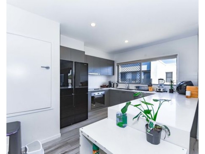421 Trouts Road, Chermside West QLD 4032