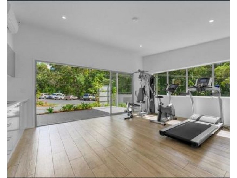 421 Trouts Road, Chermside West QLD 4032