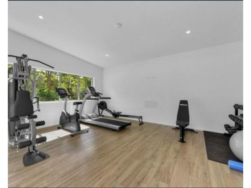 421 Trouts Road, Chermside West QLD 4032