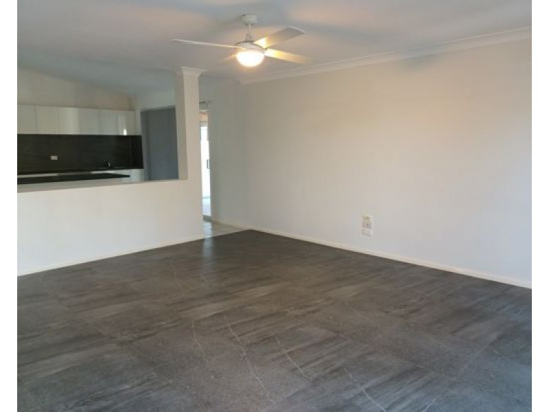 9 Hennie Crescent, Ormeau QLD 4208