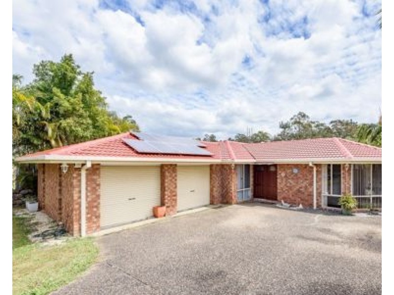 34 COOTHARABA DRIVE, Helensvale QLD 4212
