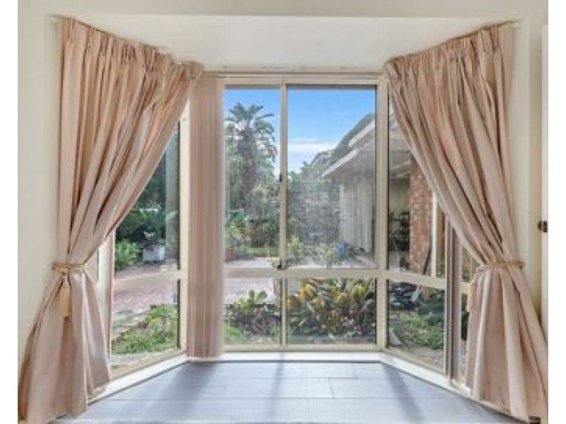 34 COOTHARABA DRIVE, Helensvale QLD 4212