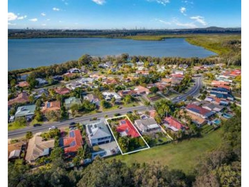 34 COOTHARABA DRIVE, Helensvale QLD 4212