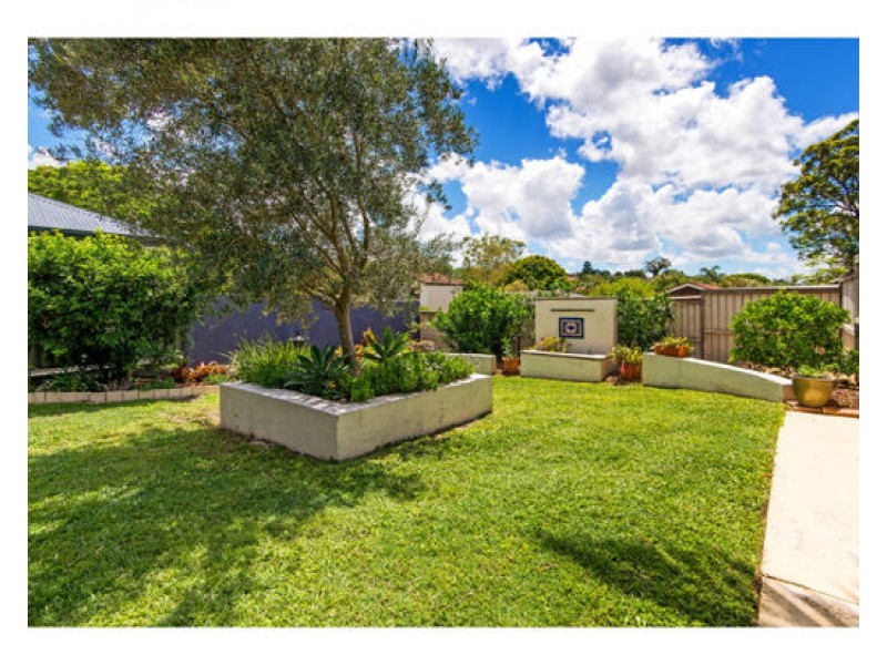 31 CUMMIN STREET, Wishart QLD 4122