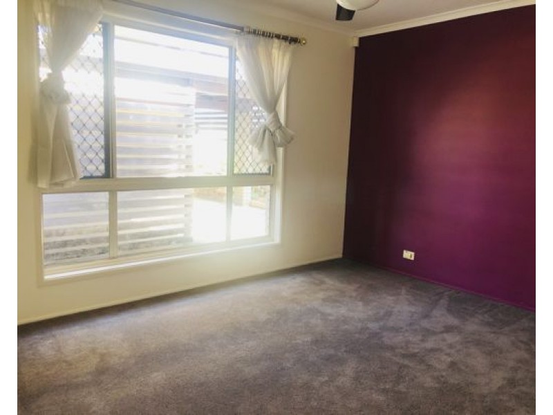 31 CUMMIN STREET, Wishart QLD 4122