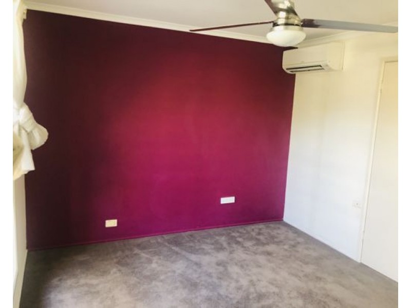 31 CUMMIN STREET, Wishart QLD 4122