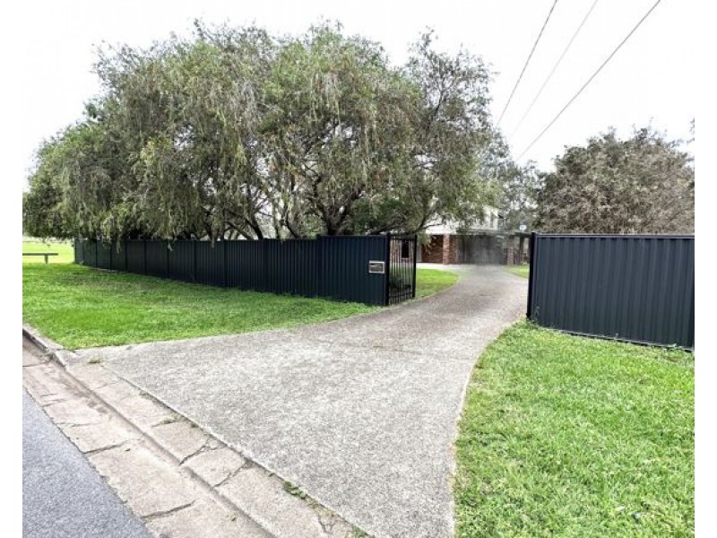 79 Washington Ave, Tingalpa QLD 4173