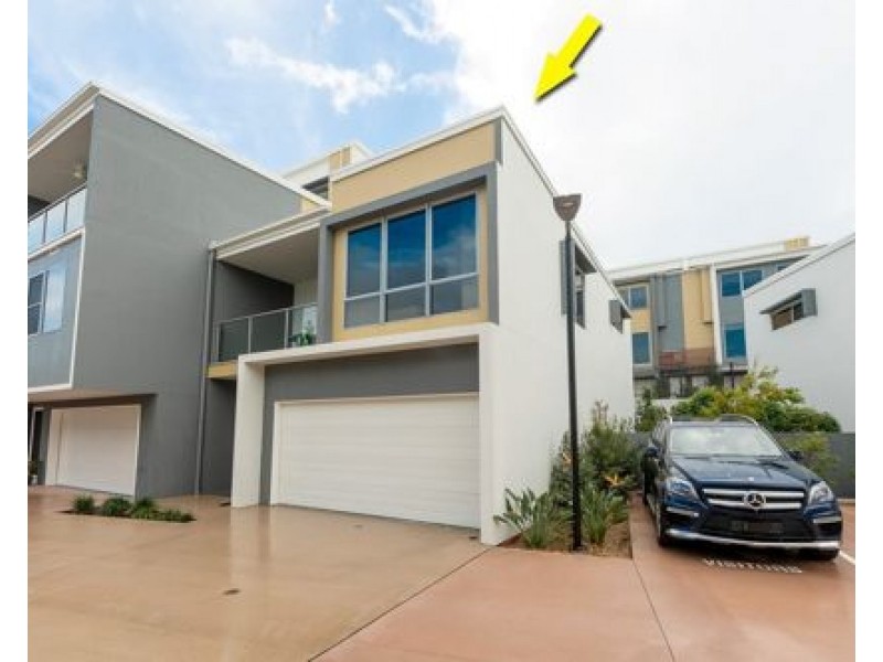 28/3031 The Boulevard, Carrara QLD 4211