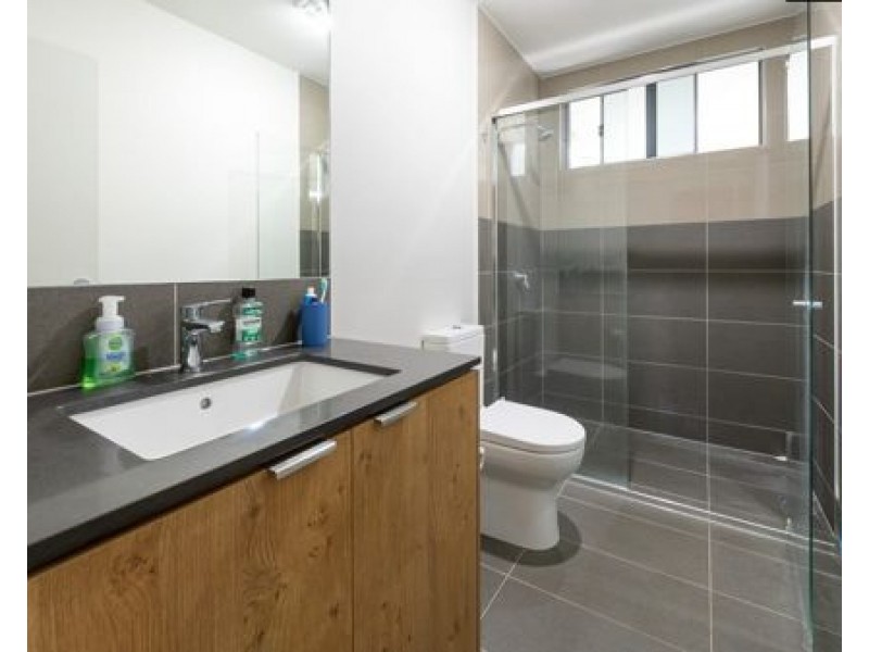 28/3031 The Boulevard, Carrara QLD 4211