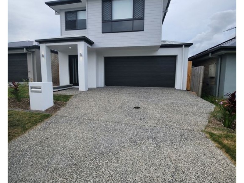 31 SAMFORD DRIVE,, Holmview QLD 4207