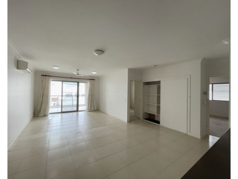 1012/8 Win St, Eight Mile Plains QLD 4113