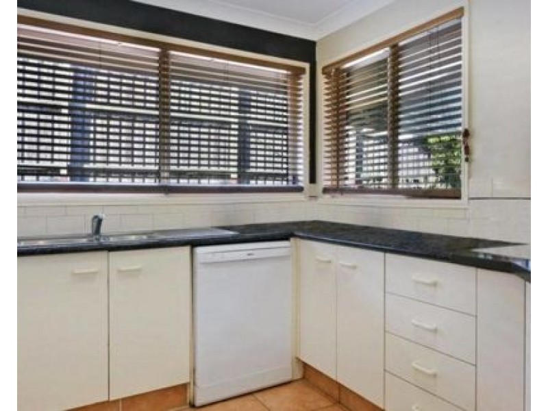 1/96 GREENACRE DR, Parkwood QLD 4214