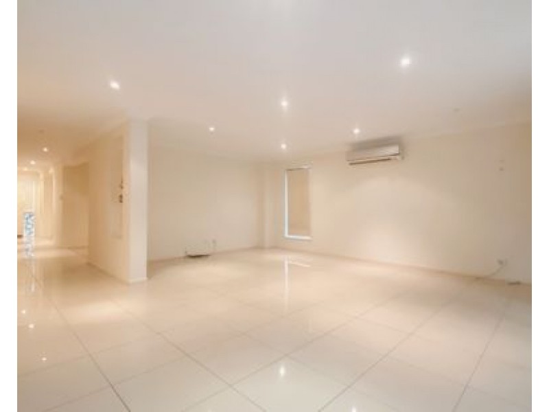 66 SHELDON STREET, Calamvale QLD 4116