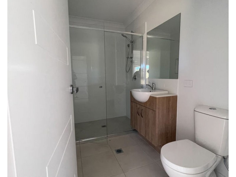 40 CASSIDY CRESCENT, Willow Vale QLD 4209
