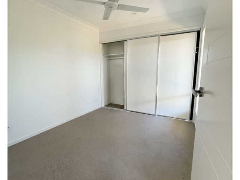 40 CASSIDY CRESCENT, Willow Vale QLD 4209