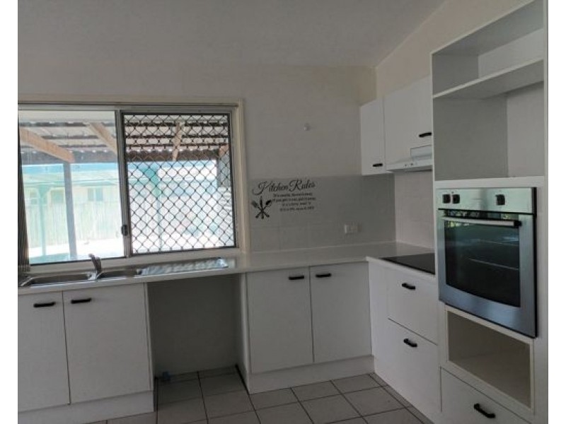 9 Hennie Crescent, Ormeau QLD 4208