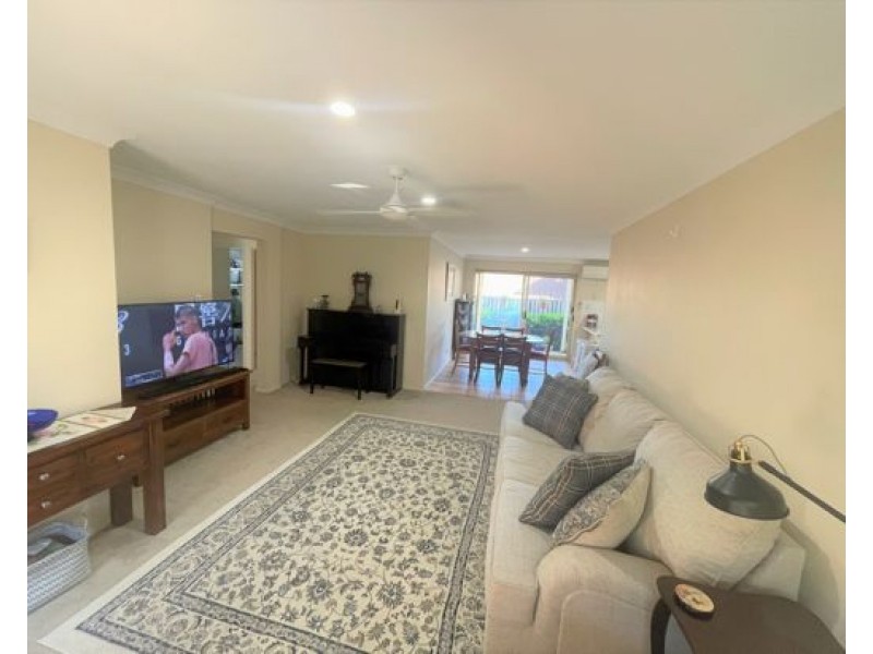 62 COORA ST, Wishart QLD 4122
